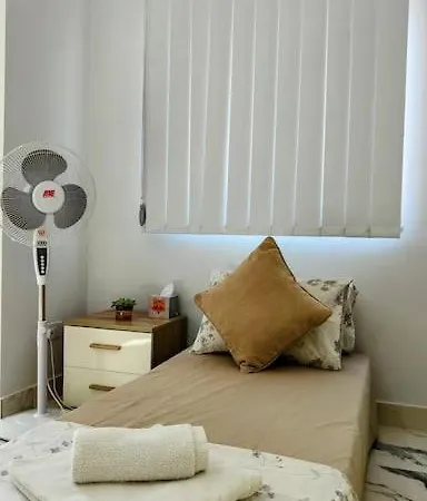 Lejlighed 'home Away From Home' By The Sea Saint Julian's