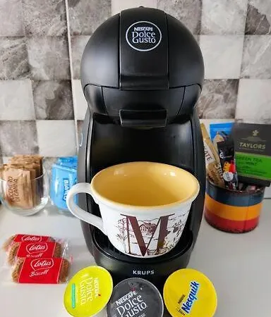 'home Away From Home' By The Sea * San Julián