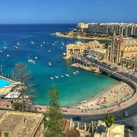 'home Away From Home' By The Sea Appartement San Ġiljan